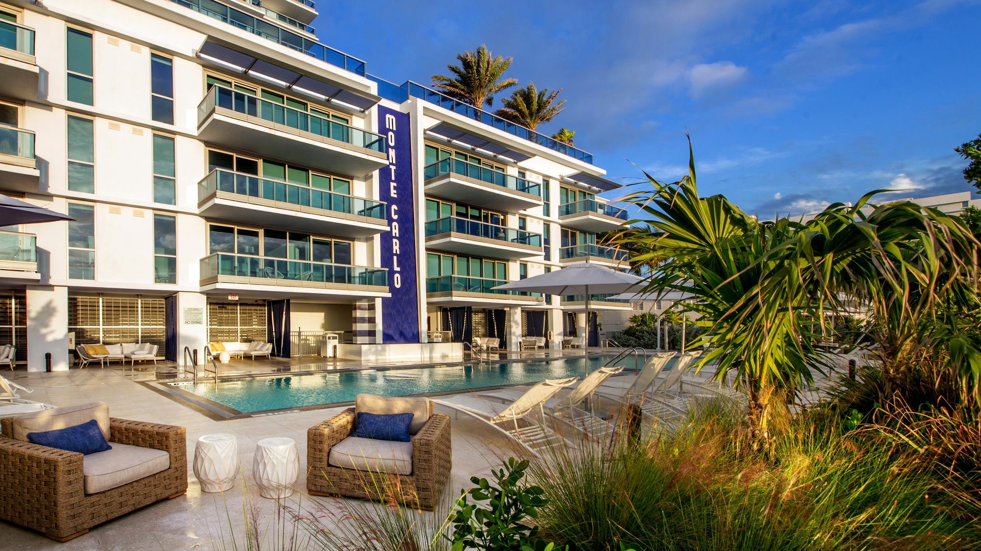 Cote D'Azur Ocean Apartments Miami Beach Bagian luar foto